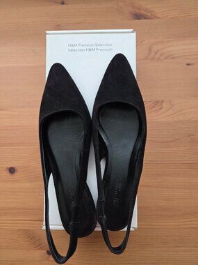 Pointed suede slingbacks from H&M Premium Selection